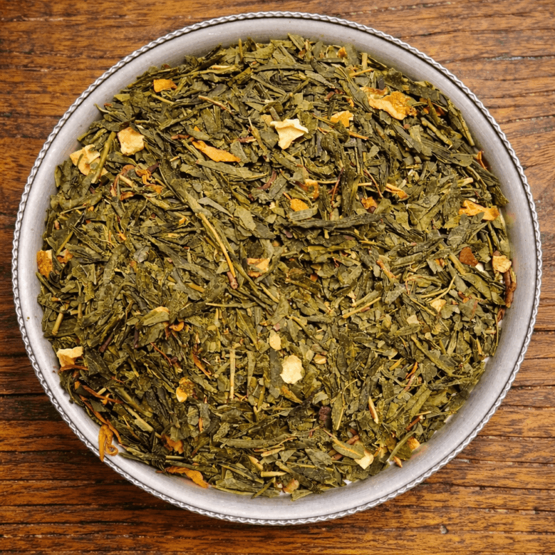 Grönt Earl Grey te med Sencha, smaksatt med bergamott. Frisk citrusprofil med citronskal och apelsinblommor. En grön variant av klassisk favorit.