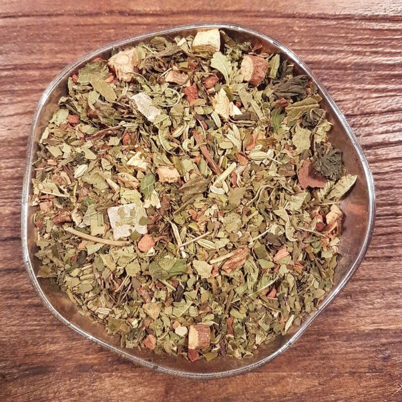 Örtte med många nyttigheter såsom aloe vera, ginseng, mate, nässlor med flera. Frisk mint med kryddiga toner av kanel, lakrits och fänkål.