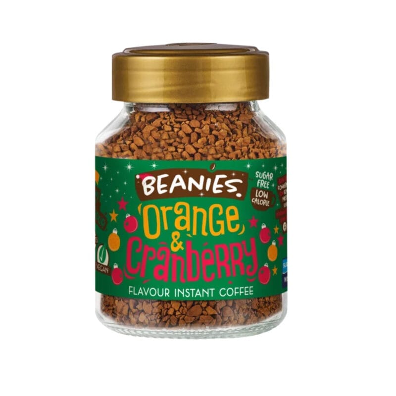 Den goda smaken av apelsinzest ihop med söta tranbär blir en härlig smaksensation i detta kaffe. Snabbkaffe från Beanies med smak av apelsin och tranbär.