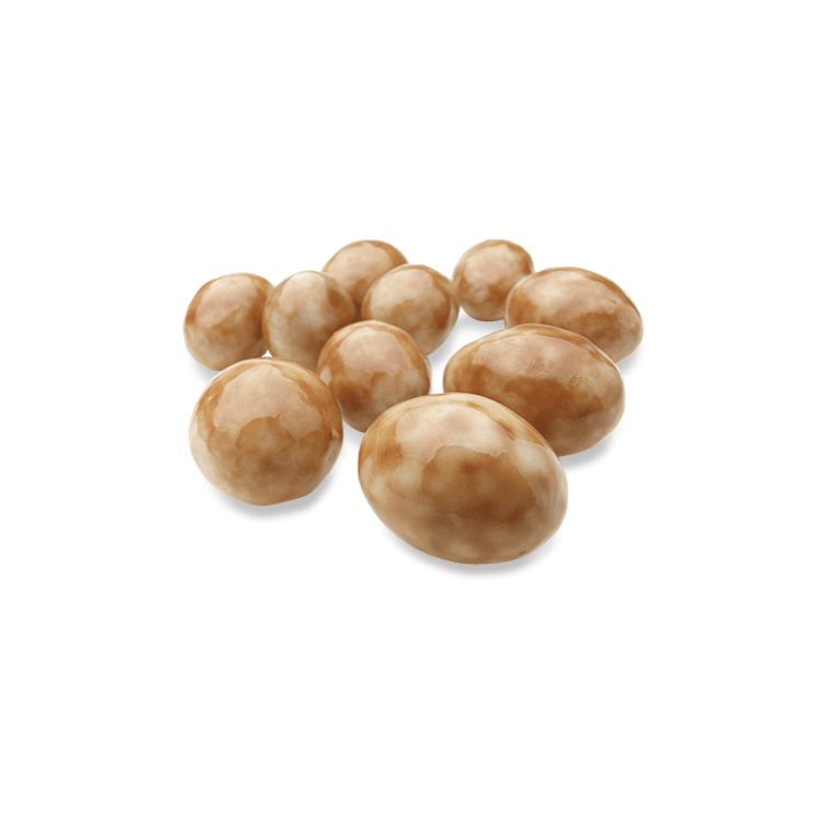 1015 Mandlar dragerade med mjölkchoklad, vit choklad och smak av tiramisu. En sofistikerad kombination där krispig mandel möter len choklad med toner av kaffe och mascarpone.