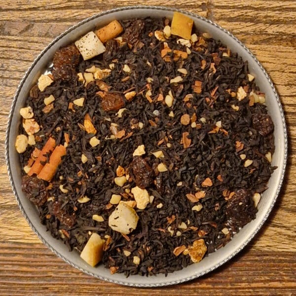 Klassiskt svart julte med smak av marsipan, mandel och apelsin. En fyllig och rund blandning med mjuk doft av jul, värme och nybakat.