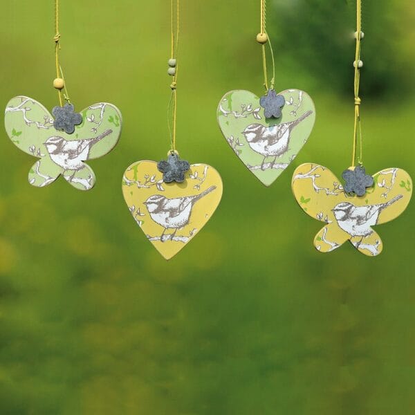 Hängdekoration i trä, 4 st/set