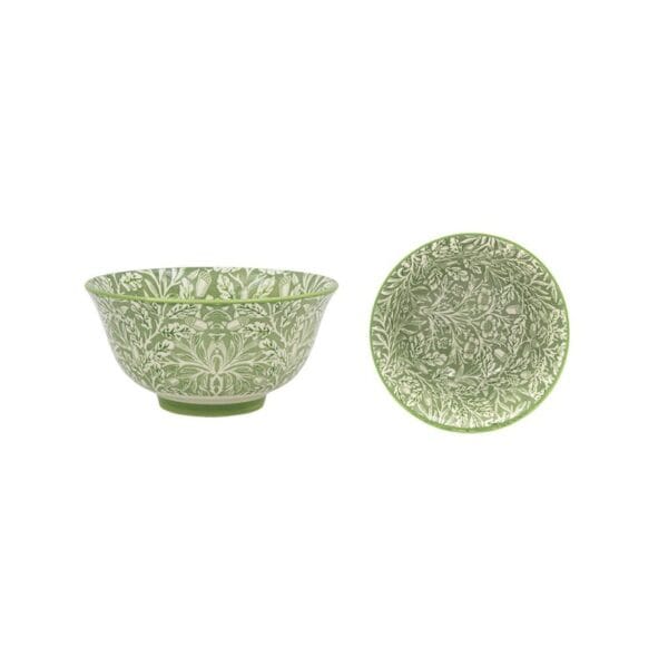 En vacker skål med klassiskt mönster av William Morris. En skål som verkligen pryder sin plats på kökshyllan. Diameter 15 cm.