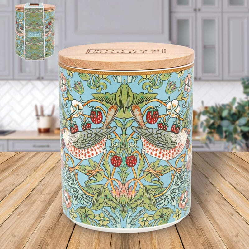 LP90401 Porslinsburk med fint William Morrismönster och ett snyggt lock i trä. Kommer i en fin presentförpackning. Höjd 16 cm, diameter 11 cm.