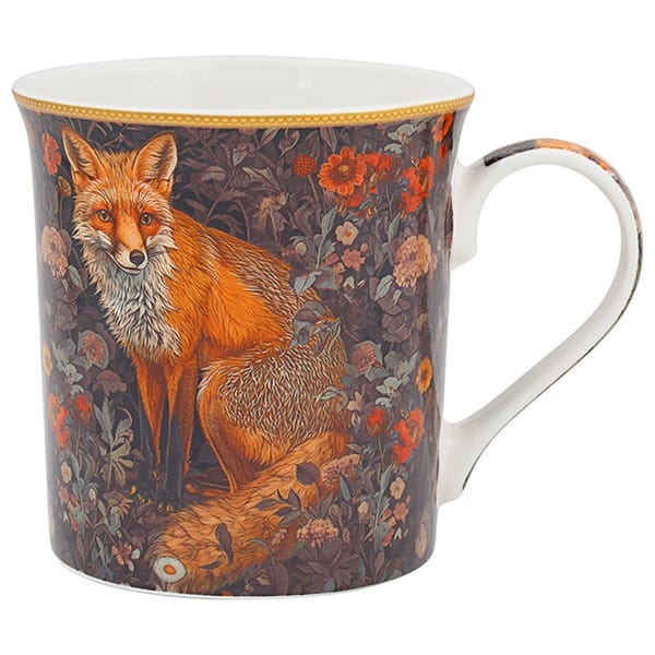 William Morris Wildlife mugg i fine china med detaljrikt djurmotiv. Rymmer 300 ml, tål diskmaskin och mikro. Levereras i dekorativ presentkartong.