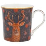 William Morris Wildlife mugg i fine china med detaljrikt djurmotiv. Rymmer 300 ml, tål diskmaskin och mikro. Levereras i dekorativ presentkartong.