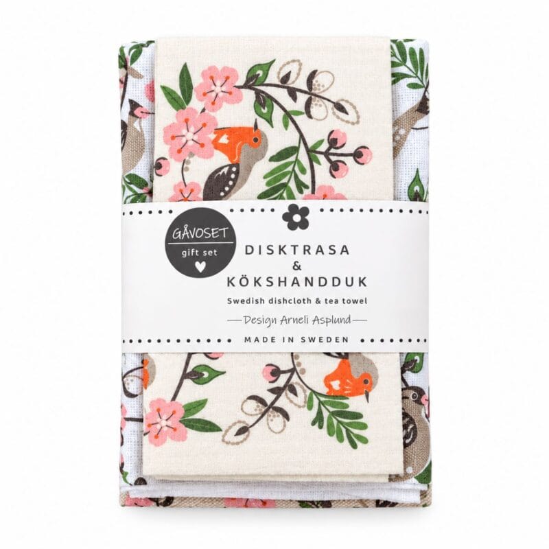 GS2601 Fint set med kökshandduk och matchande disktrasa i färdig presentförpackning. Anneko Design Sweden, designat och tillverkat i Sverige.